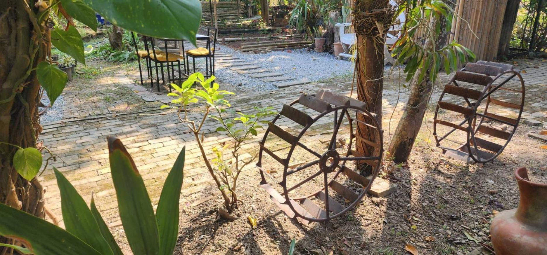 Tung Tong Homestay & Camping Mae Rim Exterior photo